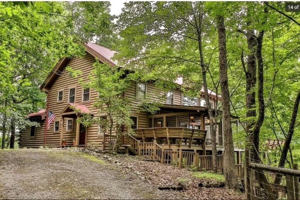 Blue Ridge Bliss- Spacious Cabin, Pets, Hot Tub! Esterno foto