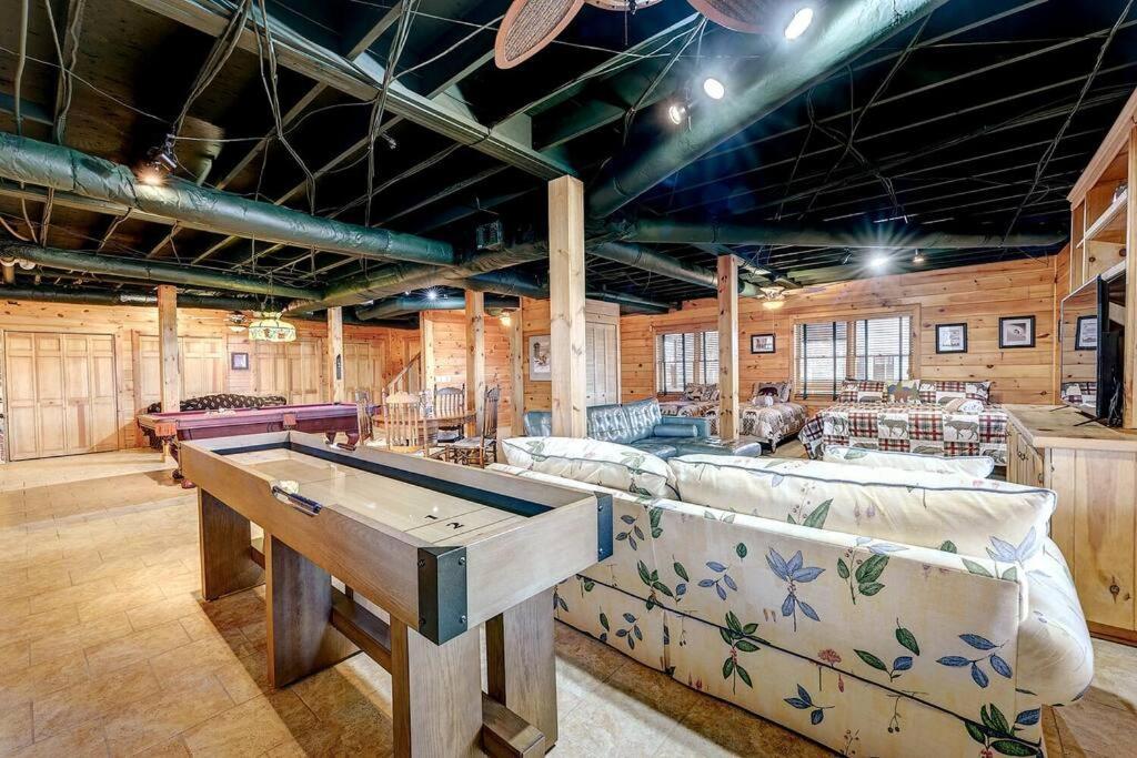 Blue Ridge Bliss- Spacious Cabin, Pets, Hot Tub! Esterno foto