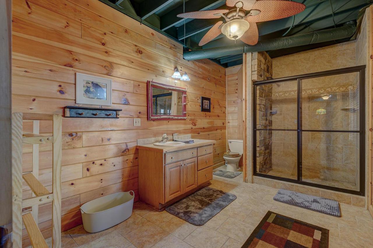 Blue Ridge Bliss- Spacious Cabin, Pets, Hot Tub! Esterno foto